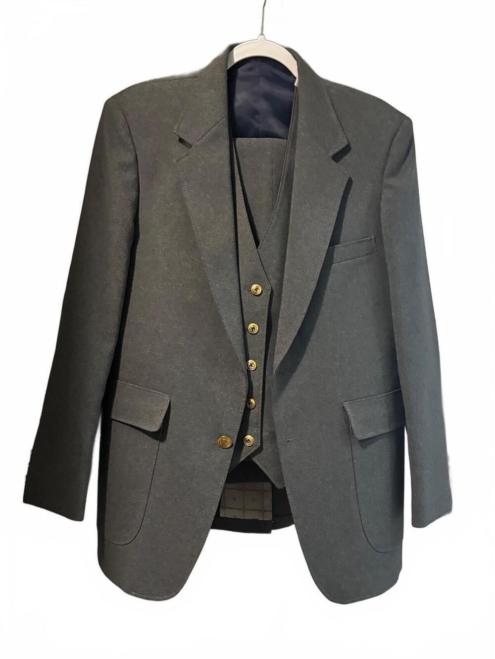 Vintage Men’s Gray 3-Piece Suit Set Blazer Vest Dress Pants Gold Buttons